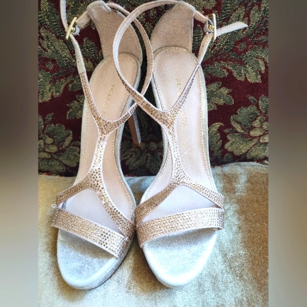 Shoes. PELLE MODA SZ 7.5